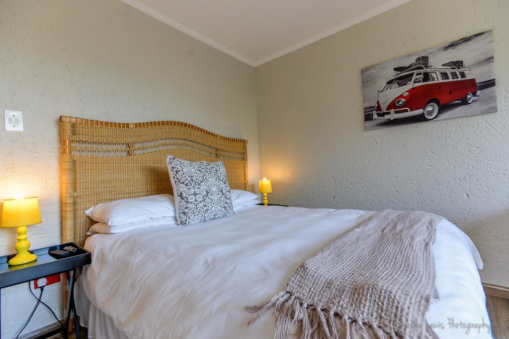 50 On Shepherd Boutique Guest House Sandton Eksteriør bilde