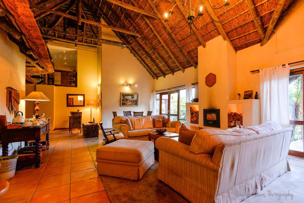 50 On Shepherd Boutique Guest House Sandton Eksteriør bilde
