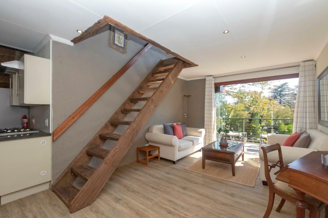 50 On Shepherd Boutique Guest House Sandton Eksteriør bilde