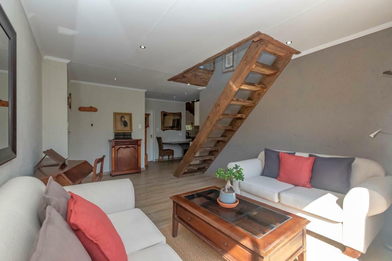 50 On Shepherd Boutique Guest House Sandton Eksteriør bilde