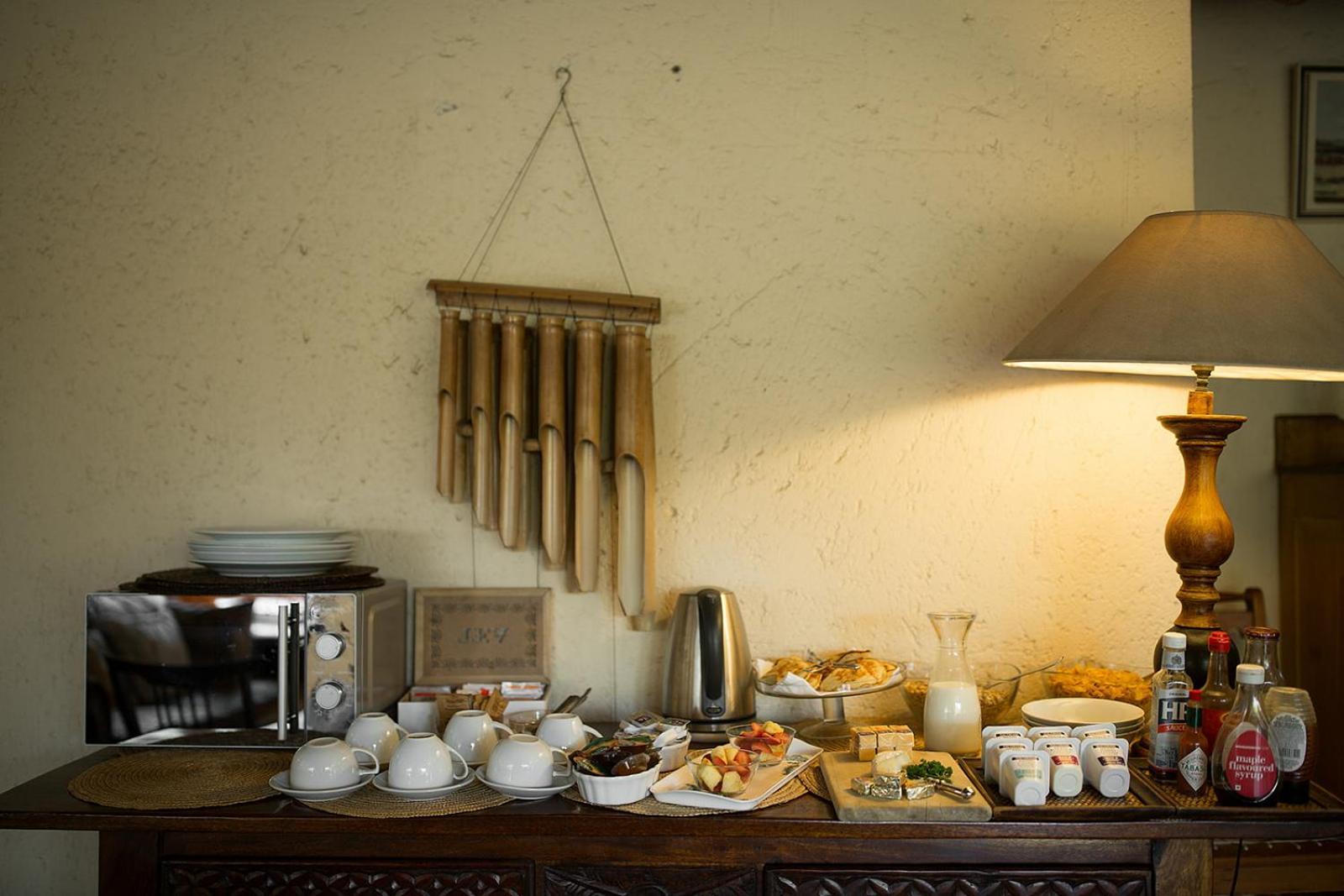 50 On Shepherd Boutique Guest House Sandton Eksteriør bilde